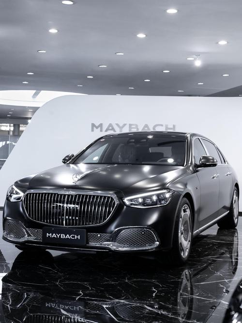 深圳205岚图汽车的售后服务让用户无忧出行，迈巴赫未来的豪华车趋势